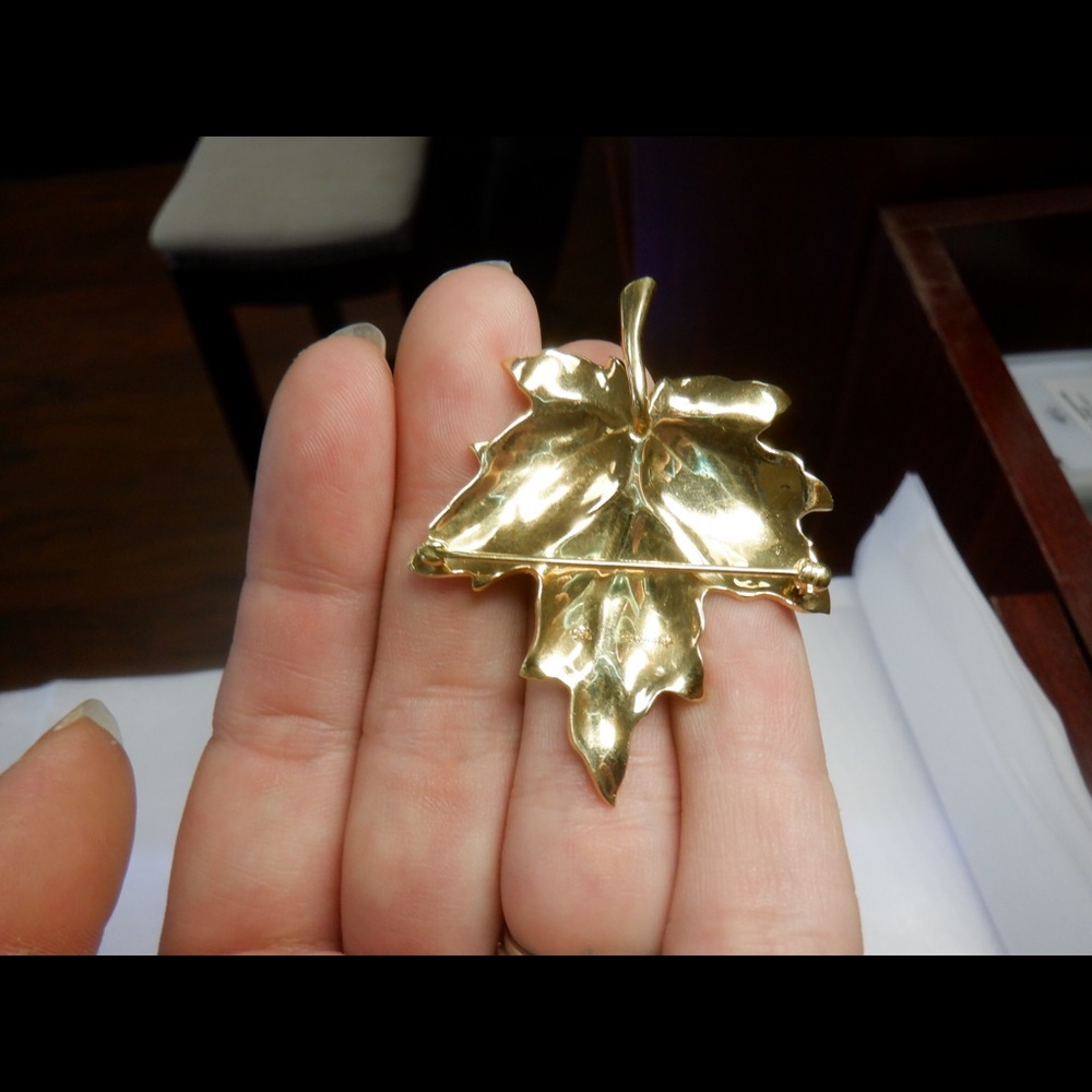 authentic tiffany 18k goo brooch Tiffany &Co - Picture 4 of 8